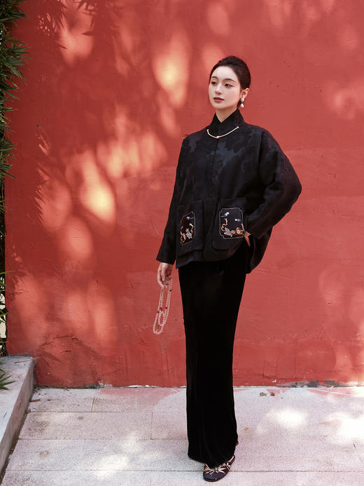 盛唐牡丹| 双狮戏绣球香云纱外套 商品图5