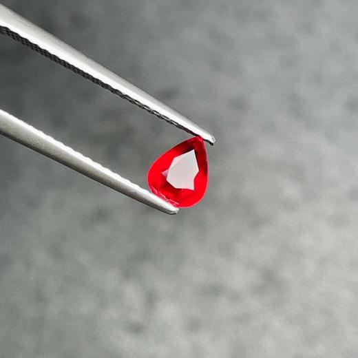 0.73ct刻面红宝石裸石 商品图2