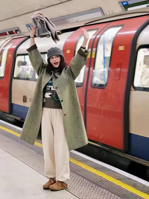 浮生八记/24D181/复古电影感英国白崖童趣图案手工小羊毛衣马甲背心 商品图3