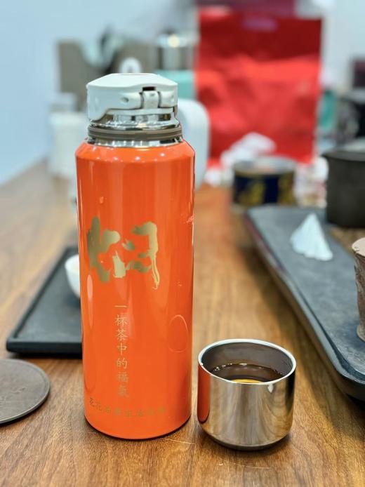 花花团篙品质福利定制焖茶壶保温杯，随时随地可以喝到热茶🍵~食品JI316不锈钢耐腐蚀安全内胆，入口更放心，24h持久保温，大容量实用茶杯，一杯两用，杯盖可喝水不烫手~ 商品图6