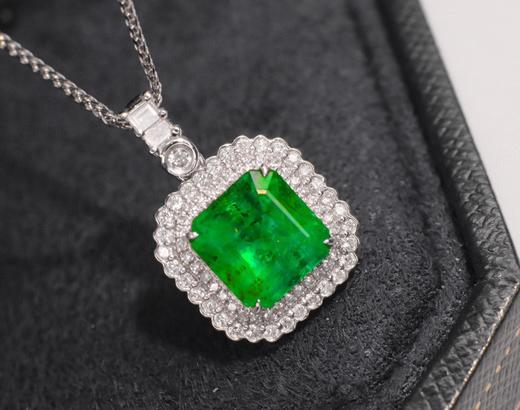 2ct刻面祖母绿吊坠 商品图1