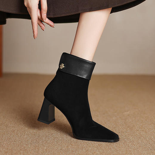 【预售5天】法式时尚羊翻皮拼接瘦瘦靴方头气质高跟靴子加绒粗跟短靴女SLLK&sl-7820 商品图2