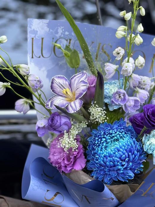 「蓝色星河」牡丹菊大飞燕郁金香混搭花束（需提前一天预定） 商品图2