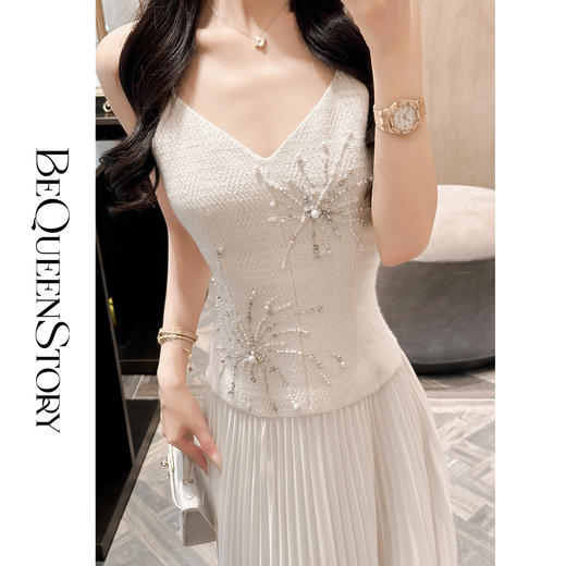 余潇潇【心动邀约】高级感羊毛混纺太阳褶收腰亮片吊带连衣裙 商品图3