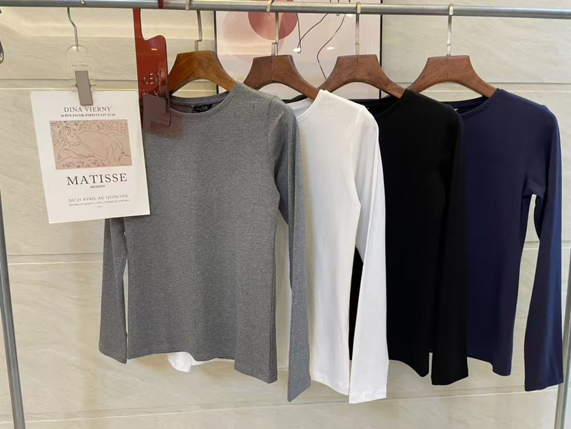 【必败榜——实用榜第一】常年有售 可儿常年穿着 意大利品牌 经典款 4色素T MD长袖 基础款 不挑色 打底外穿都好穿