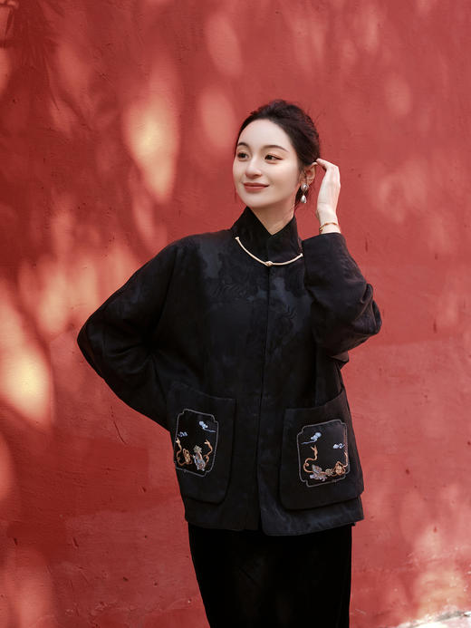 盛唐牡丹| 双狮戏绣球香云纱外套 商品图4