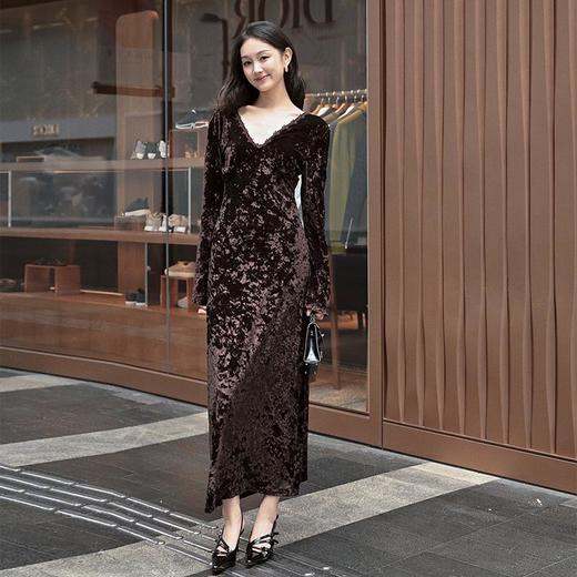 【顺丰包邮】40424 洛诗琳法式高级感蕾丝贴花露背丝绒连衣裙8362 商品图1