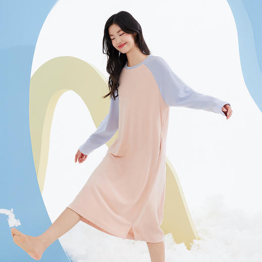 内茵 女插肩袖带胸垫超软睡裙（带胸垫）A69377 商品图4
