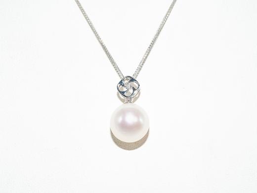 【推荐款】K白珍珠吊坠10.9mm|K金风车扣时尚百搭限时特惠 商品图0