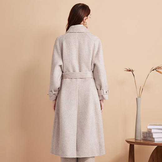 EITIE爱特爱冬季新款修身a版显瘦通勤100%绵羊毛高级时尚毛呢大衣D2414409 商品图5