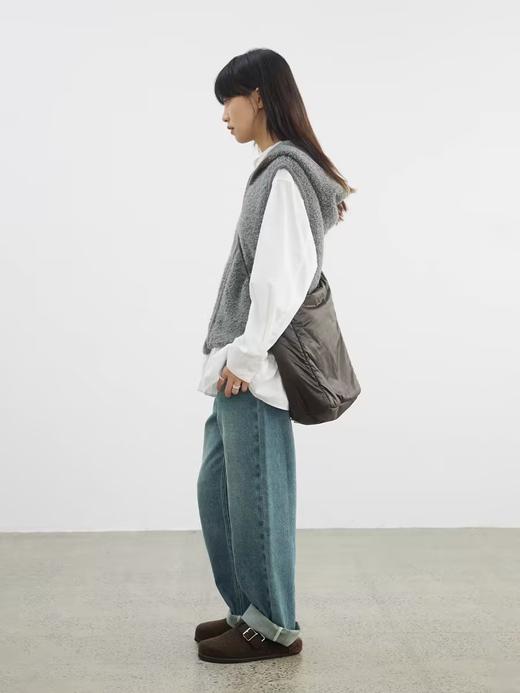 步履不停/4D42088C/磨毛保暖直筒水洗牛仔裤 商品图3