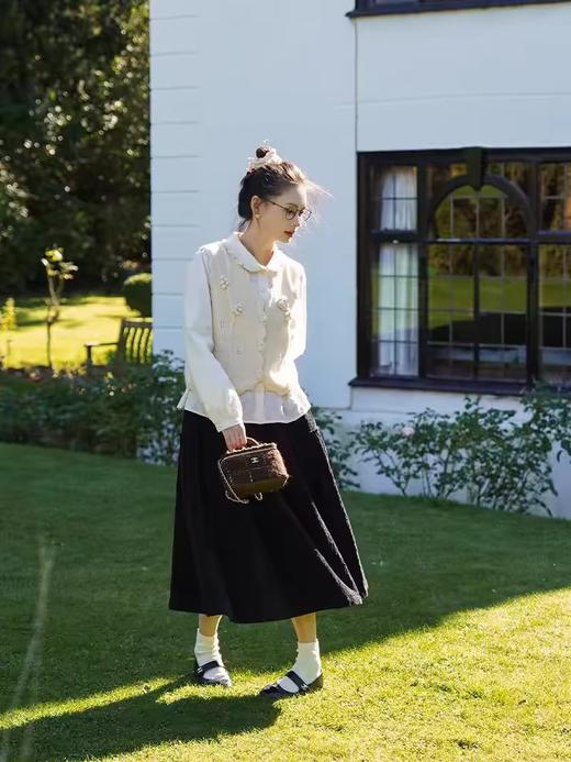 浮生八记/24D160/蚕丝棉重工刺绣拼接娃娃领复古法式米色衬衫 商品图1