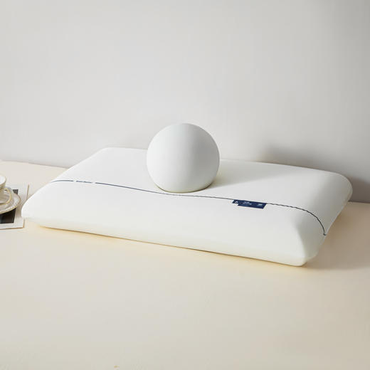 喜佳柔-慢回弹深睡太空记忆枕  | 5秒慢回弹护颈舒眠，满足不同人群不同睡姿需求 商品图0