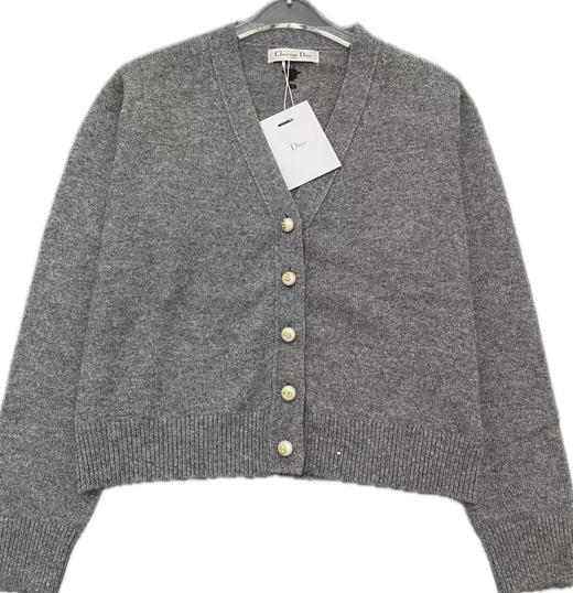 背心。针织开衫。背心200。毛衣330 商品图0