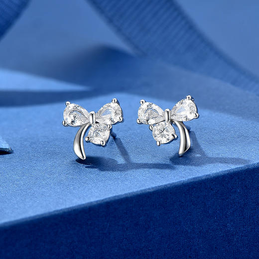 卡蒂罗/KADER 在逃公主蝴蝶结耳钉 梦幻少女结轻奢小巧甜美气质高级感耳饰 镶嵌闪锆元气少女可爱配饰 925银 商品图2