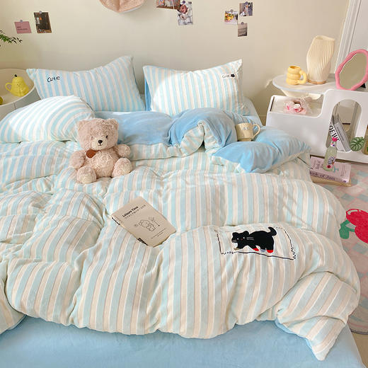 本屋创品学生宿舍卡通牛奶绒四件套秋冬保暖被套床单绣花床上用品 商品图0