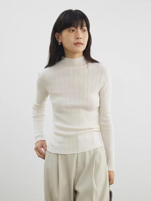 步履不停/4D13230C/柔软条纹肌理立领白色咖色羊毛打底衫 商品图0