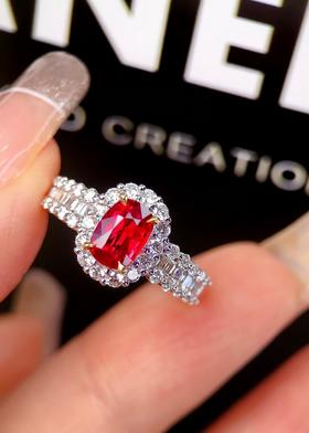 1.02ct刻面红宝石戒指