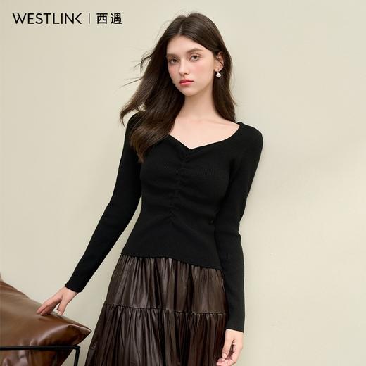 绵羊毛简约设计感针织衫女早春轻薄捏褶高弹桃心领打底衫V4142675 商品图7