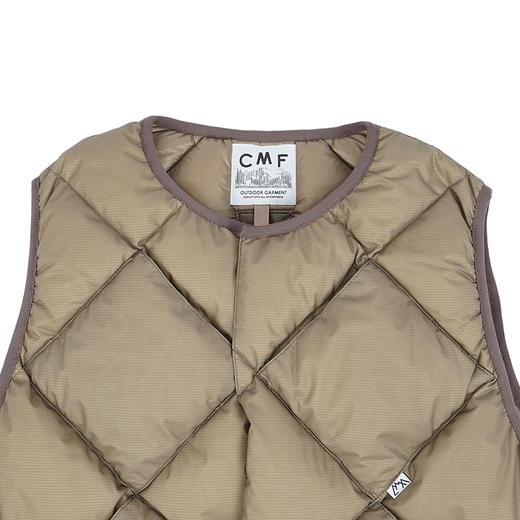 COMFY CMF DOWN VEST 经典款圆领轻量羽绒马甲 商品图1