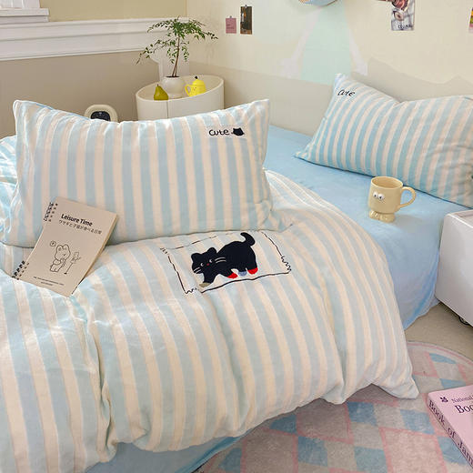 本屋创品学生宿舍卡通牛奶绒四件套秋冬保暖被套床单绣花床上用品 商品图4