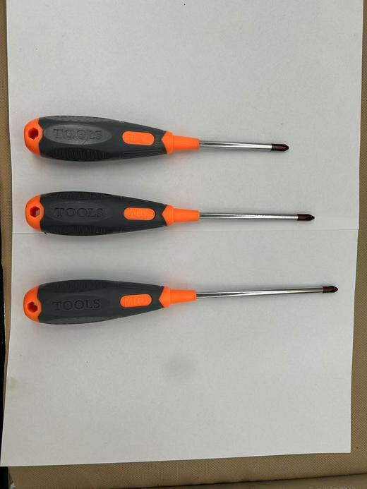 【HDXK】明鸾s2带磁性十字螺丝刀  6*150mm 商品图0