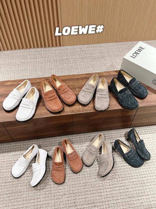 罗意威全新玛丽珍鞋新款Campo玛丽珍穆勒鞋以可爱有趣的圆形鞋头搭配极具复古风的雕花细节，设计感十足（HC） 商品图0