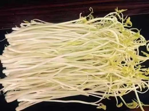 周五取货：【溧阳白芹】一份1斤左右，去根，质脆嫩、茎白、叶清香，水分多！ 商品图0