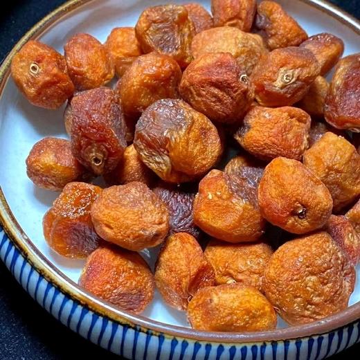 新疆四团特级吊干杏  这颗丑杏子也太好吃吧  杏肉软糯香甜 杏仁清香脆爽  一杏两吃  满口留香 健康 美味 每口都是阳光的味道年货 商品图6