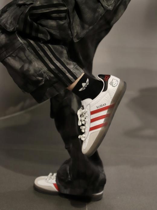 A家 Gazelle SAMBA 桑巴德训鞋 Hello Kitt*联名 商品图0