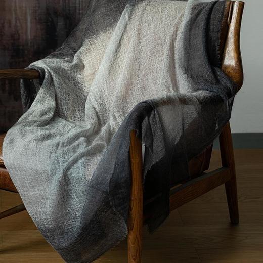 牧衣游原创 喷染印花羊绒披肩围巾百搭保暖 素芊【不支持会员折】 商品图1