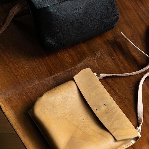 牧衣游 文艺复古百搭牛皮斜挎包 桃曼【不支持会员折】 商品图1