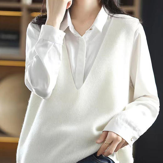 纤束马叠穿神器深V领针织马甲 XFT-0189 商品图1