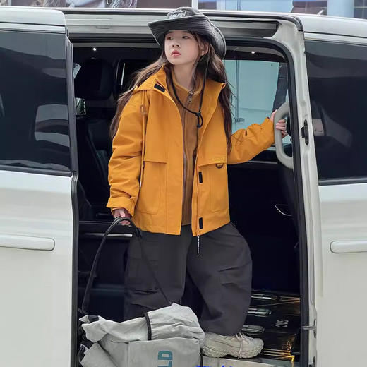 儿童冲锋衣外套儿童秋冬三合一风衣2024秋季中大童登山服男女同款 商品图3