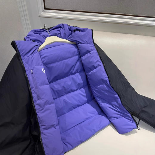 2024冬季新款素家尾巴标双面穿女士羽绒服！舒适保暖纯色连帽羽绒服！ 商品图1