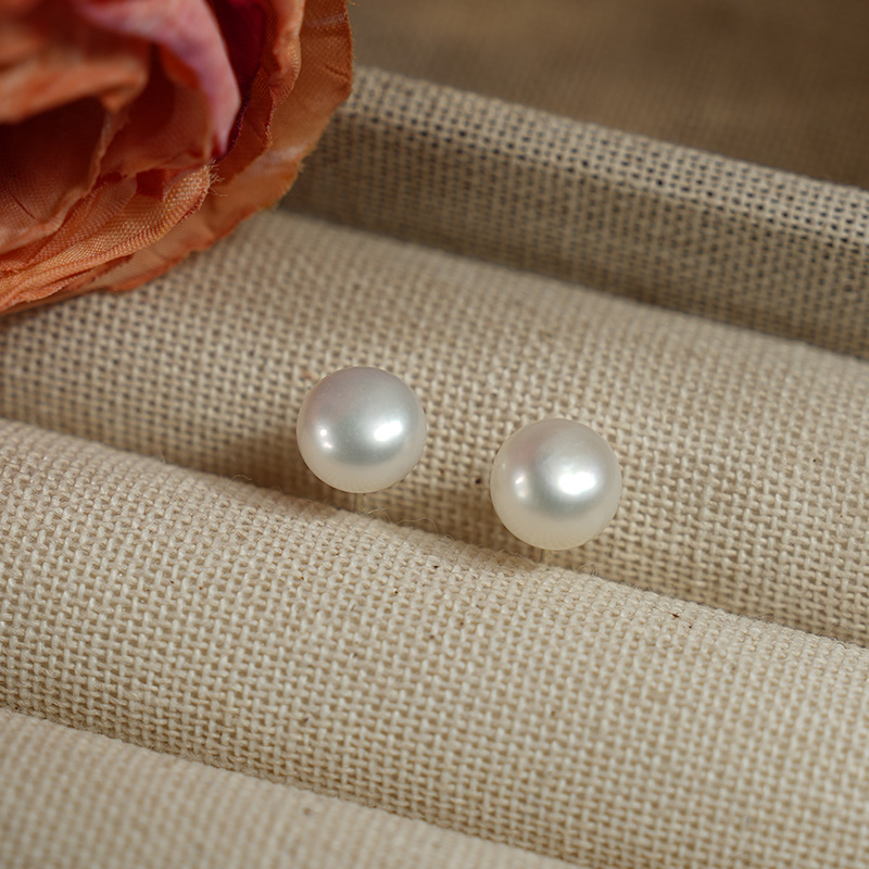 【戴拉】淡水无核珍珠S925银7-8mm耳钉(馒头珠)H6511001