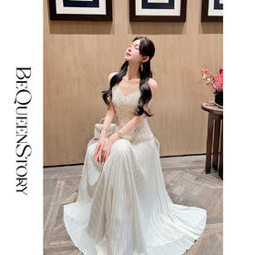 余潇潇【心动邀约】高级感羊毛混纺太阳褶收腰亮片吊带连衣裙