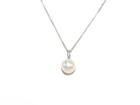 【推荐款】K白镶钻珍珠吊坠 | K金镶钻扣珍珠10.5mm