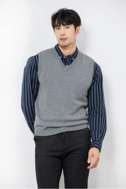 【NECHEER柏奥玛秋冬季男士纯色V领羊毛背心马甲8963款】❗❗❗ ✅柏奥玛的羊毛含量非常纯，很柔软，🔹不像有的羊毛衫，说100%羊毛衫，🌸实际却很扎皮肤 商品图6