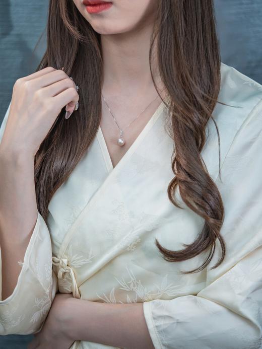 【推荐款】K白冷酷风珍珠吊坠 | 半椭圆K金扣珍珠10mm 商品图3