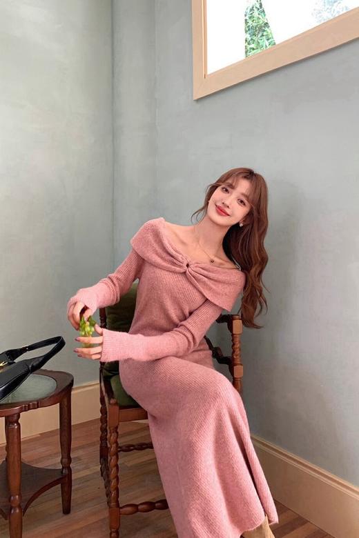 SIA SAYLOR 温柔气质一字肩针织连衣裙 19588 商品图3