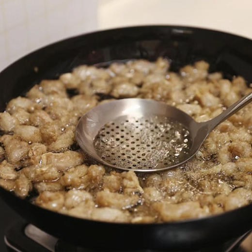 【有机土黑猪的猪板油】好油来自好猪~  连续14年有机认证 30000亩高山放养黑士猪，散养365天以上，一年四季不下山 商品图4