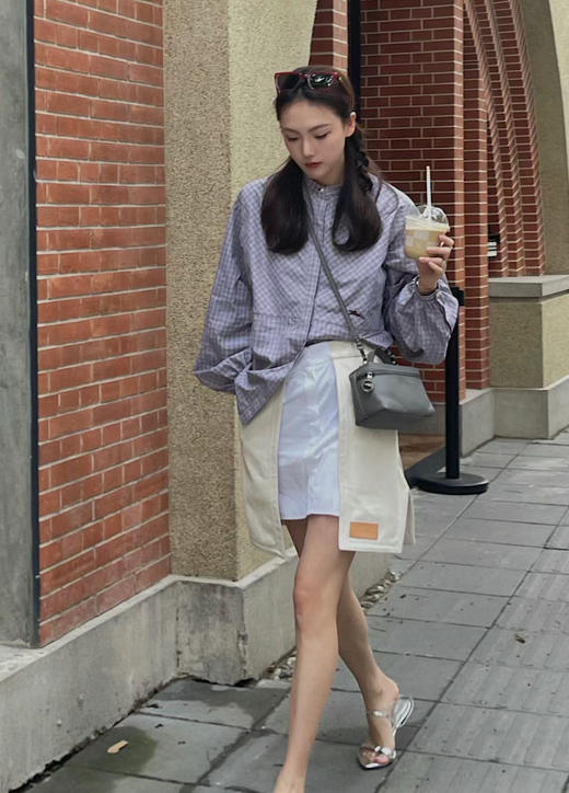 真皮！牛皮！包包的尽头一定是龙香！【LC牛皮方盒包&牛皮麻雀包】品质超高👜轻便又能装❗️承包你的衣帽间！斜挎/手拎均可~ 认准我们Z高品质 ✅结实耐用抗造，怎么用都不心疼，送人自留都划算！ 商品图7