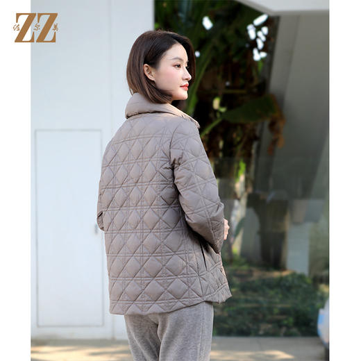 佐尔美冬季新款 短款减龄格子高级感羽绒服女E34YY08 商品图4