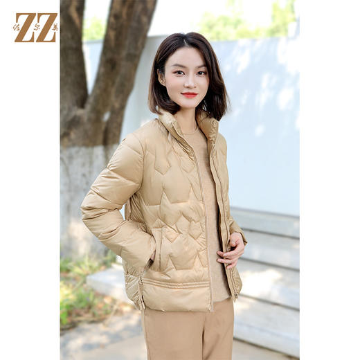 佐尔美冬季新款 短款减龄高级感90绒羽绒服女E34YY47 商品图1