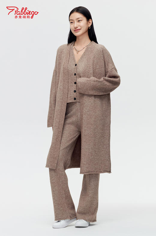 赤兔嗨购24年秋冬新款慵懒风针织开衫女休闲宽松马甲针织裤三件套套装 商品图3