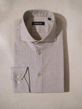 callisto“绒”系列卡其色桑蚕丝磨毛混纺长袖衬衫