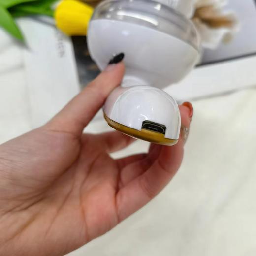 💥衣物毛球克星——【现代毛球修剪器】 🔥29.9元起-经济实惠！！ ⁠3秒去毛球🔥操作简单！！特别好用从此和毛球说拜拜 💥🉑让衣服质感顺滑的必备好物推荐💯！‌！ 商品图8