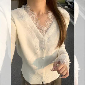 <曾小咸推荐>蕾丝边拼接V领长袖 日常139/件 活动价89.99！【预售款，预计3-15天发货】