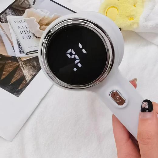 💥衣物毛球克星——【现代毛球修剪器】 🔥29.9元起-经济实惠！！ ⁠3秒去毛球🔥操作简单！！特别好用从此和毛球说拜拜 💥🉑让衣服质感顺滑的必备好物推荐💯！‌！ 商品图9